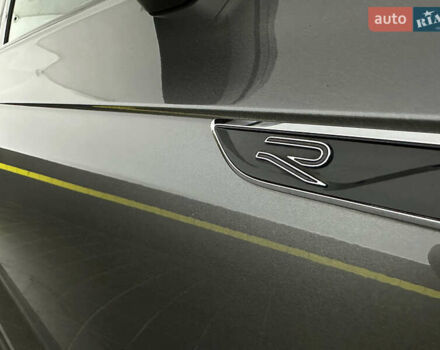 Серый Фольксваген Туарег, объемом двигателя 3 л и пробегом 141 тыс. км за 57999 $, фото 28 на Automoto.ua