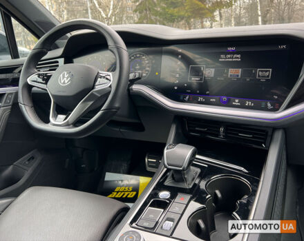 Сірий Фольксваген Туарег, об'ємом двигуна 3 л та пробігом 57 тис. км за 67600 $, фото 17 на Automoto.ua