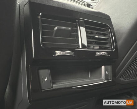 Сірий Фольксваген Туарег, об'ємом двигуна 3 л та пробігом 57 тис. км за 67600 $, фото 14 на Automoto.ua