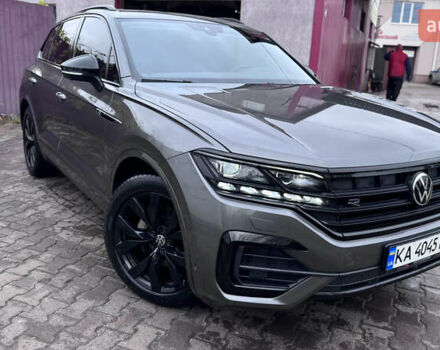 Серый Фольксваген Туарег, объемом двигателя 2.97 л и пробегом 172 тыс. км за 65000 $, фото 10 на Automoto.ua