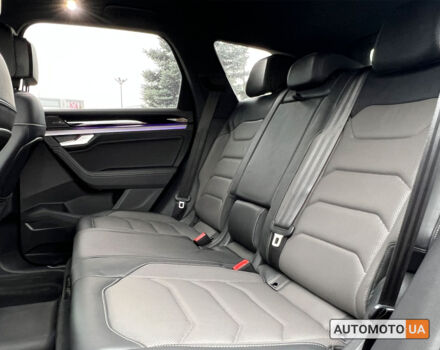 Сірий Фольксваген Туарег, об'ємом двигуна 3 л та пробігом 57 тис. км за 67600 $, фото 13 на Automoto.ua