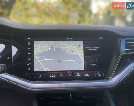 Серый Фольксваген Туарег, объемом двигателя 3 л и пробегом 97 тыс. км за 59400 $, фото 39 на Automoto.ua