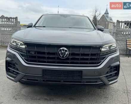 Серый Фольксваген Туарег, объемом двигателя 2.97 л и пробегом 158 тыс. км за 57900 $, фото 55 на Automoto.ua