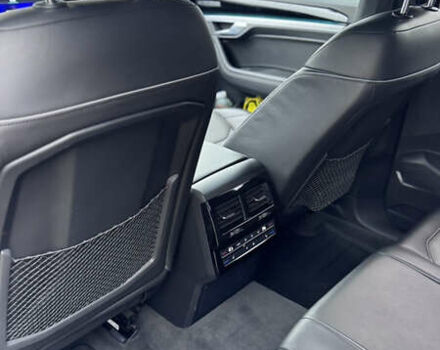 Серый Фольксваген Туарег, объемом двигателя 2.97 л и пробегом 172 тыс. км за 65000 $, фото 14 на Automoto.ua