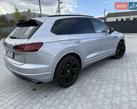 Серый Фольксваген Туарег, объемом двигателя 2.97 л и пробегом 118 тыс. км за 57900 $, фото 12 на Automoto.ua