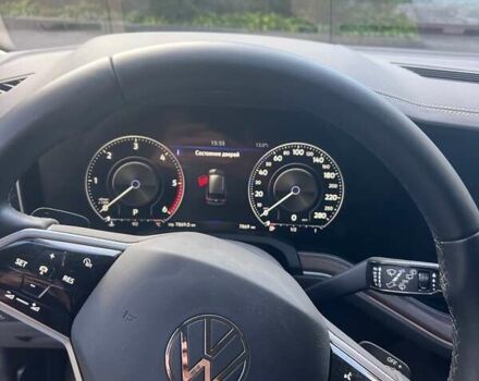 Серый Фольксваген Туарег, объемом двигателя 2.97 л и пробегом 8 тыс. км за 64000 $, фото 5 на Automoto.ua