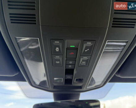 Серый Фольксваген Туарег, объемом двигателя 2.97 л и пробегом 118 тыс. км за 57900 $, фото 43 на Automoto.ua