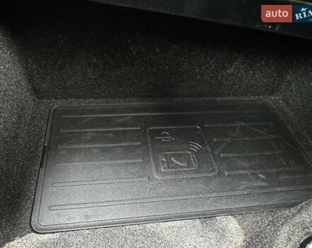 Серый Фольксваген Туарег, объемом двигателя 2.97 л и пробегом 158 тыс. км за 57900 $, фото 19 на Automoto.ua