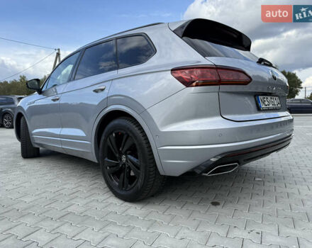 Серый Фольксваген Туарег, объемом двигателя 2.97 л и пробегом 118 тыс. км за 57900 $, фото 17 на Automoto.ua