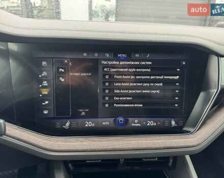 Серый Фольксваген Туарег, объемом двигателя 2.97 л и пробегом 158 тыс. км за 57900 $, фото 8 на Automoto.ua