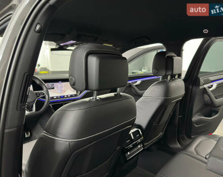 Серый Фольксваген Туарег, объемом двигателя 3 л и пробегом 141 тыс. км за 58999 $, фото 69 на Automoto.ua