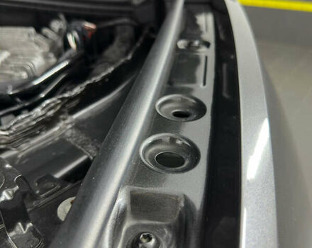 Серый Фольксваген Туарег, объемом двигателя 3 л и пробегом 141 тыс. км за 58999 $, фото 105 на Automoto.ua