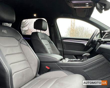 Сірий Фольксваген Туарег, об'ємом двигуна 3 л та пробігом 57 тис. км за 67600 $, фото 12 на Automoto.ua