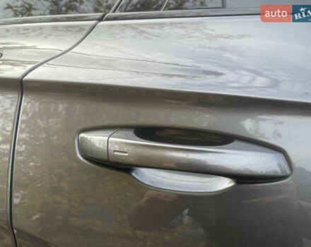 Серый Фольксваген Туарег, объемом двигателя 3 л и пробегом 97 тыс. км за 59400 $, фото 16 на Automoto.ua