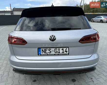 Серый Фольксваген Туарег, объемом двигателя 2.97 л и пробегом 118 тыс. км за 57900 $, фото 15 на Automoto.ua