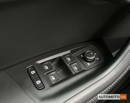 Сірий Фольксваген Туарег, об'ємом двигуна 3 л та пробігом 57 тис. км за 67600 $, фото 27 на Automoto.ua