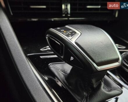 Серый Фольксваген Туарег, объемом двигателя 3 л и пробегом 137 тыс. км за 56900 $, фото 26 на Automoto.ua