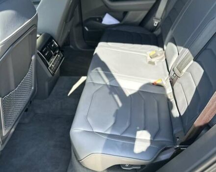 Серый Фольксваген Туарег, объемом двигателя 2.99 л и пробегом 13 тыс. км за 82000 $, фото 24 на Automoto.ua