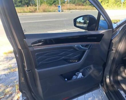 Серый Фольксваген Туарег, объемом двигателя 2.97 л и пробегом 81 тыс. км за 67500 $, фото 25 на Automoto.ua