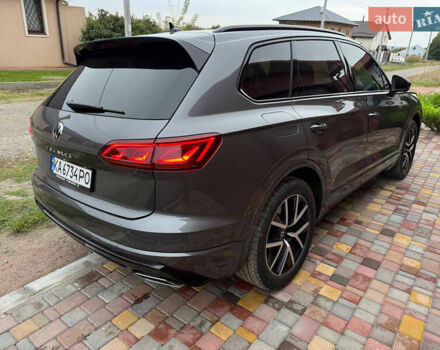 Серый Фольксваген Туарег, объемом двигателя 2.97 л и пробегом 43 тыс. км за 76900 $, фото 16 на Automoto.ua