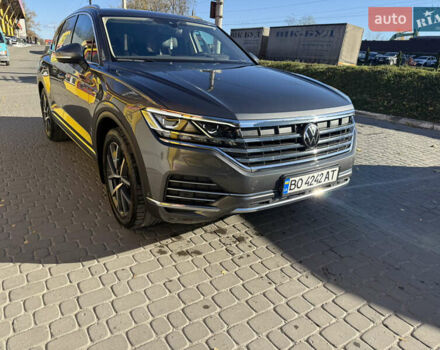 Сірий Фольксваген Туарег, об'ємом двигуна 2.97 л та пробігом 66 тис. км за 66800 $, фото 8 на Automoto.ua