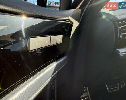 Серый Фольксваген Туарег, объемом двигателя 2.97 л и пробегом 45 тыс. км за 77575 $, фото 20 на Automoto.ua