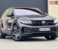 Серый Фольксваген Туарег, объемом двигателя 2.97 л и пробегом 68 тыс. км за 75900 $, фото 7 на Automoto.ua