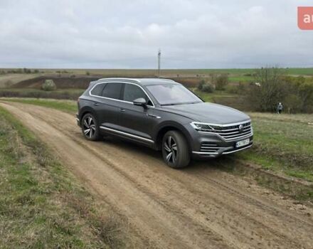 Серый Фольксваген Туарег, объемом двигателя 2.97 л и пробегом 41 тыс. км за 62000 $, фото 9 на Automoto.ua