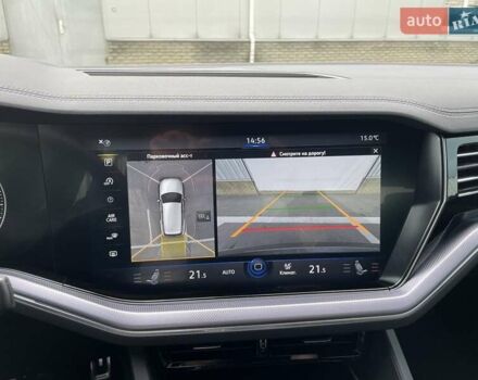 Сірий Фольксваген Туарег, об'ємом двигуна 2.97 л та пробігом 41 тис. км за 71990 $, фото 15 на Automoto.ua