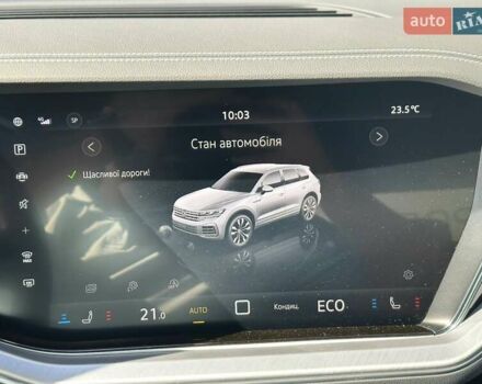 Серый Фольксваген Туарег, объемом двигателя 2.99 л и пробегом 13 тыс. км за 82000 $, фото 39 на Automoto.ua