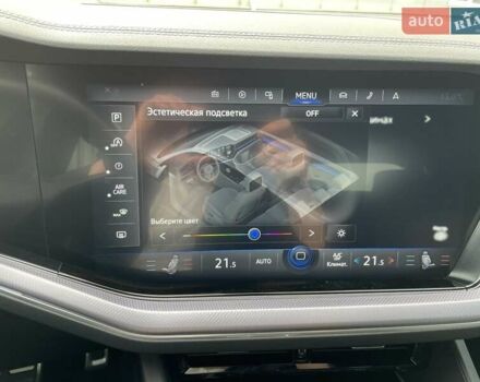 Сірий Фольксваген Туарег, об'ємом двигуна 2.97 л та пробігом 41 тис. км за 71990 $, фото 26 на Automoto.ua