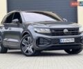 Серый Фольксваген Туарег, объемом двигателя 2.97 л и пробегом 68 тыс. км за 75900 $, фото 6 на Automoto.ua
