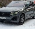 Серый Фольксваген Туарег, объемом двигателя 3 л и пробегом 54 тыс. км за 59000 $, фото 1 на Automoto.ua