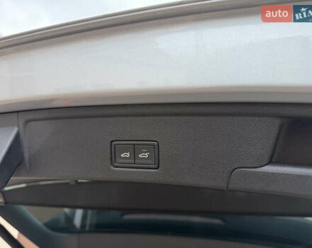 Серый Фольксваген Туарег, объемом двигателя 2.97 л и пробегом 62 тыс. км за 59800 $, фото 31 на Automoto.ua