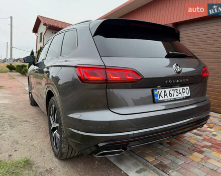 Серый Фольксваген Туарег, объемом двигателя 2.97 л и пробегом 43 тыс. км за 76900 $, фото 13 на Automoto.ua