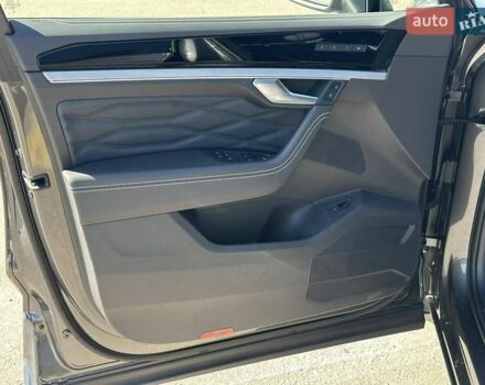 Серый Фольксваген Туарег, объемом двигателя 2.99 л и пробегом 13 тыс. км за 82000 $, фото 18 на Automoto.ua