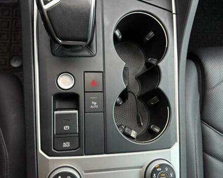 Серый Фольксваген Туарег, объемом двигателя 2.97 л и пробегом 62 тыс. км за 59800 $, фото 22 на Automoto.ua