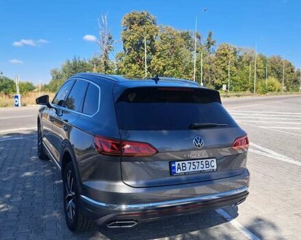 Серый Фольксваген Туарег, объемом двигателя 2.97 л и пробегом 81 тыс. км за 67500 $, фото 9 на Automoto.ua