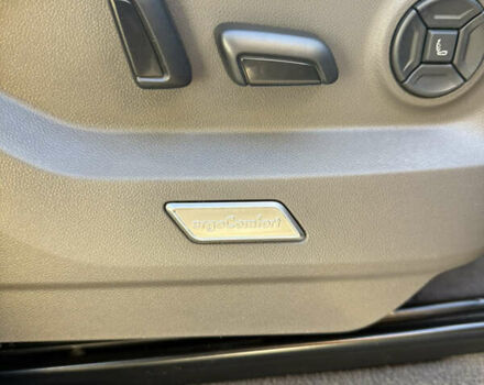 Сірий Фольксваген Туарег, об'ємом двигуна 2.97 л та пробігом 66 тис. км за 66800 $, фото 14 на Automoto.ua