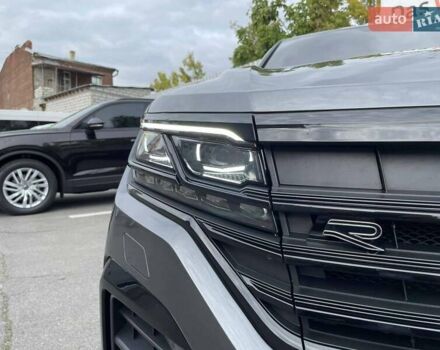 Сірий Фольксваген Туарег, об'ємом двигуна 2.97 л та пробігом 41 тис. км за 71990 $, фото 10 на Automoto.ua