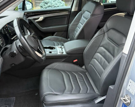 Серый Фольксваген Туарег, объемом двигателя 2.97 л и пробегом 62 тыс. км за 59800 $, фото 9 на Automoto.ua