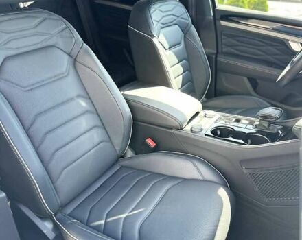 Серый Фольксваген Туарег, объемом двигателя 2.99 л и пробегом 13 тыс. км за 82000 $, фото 29 на Automoto.ua