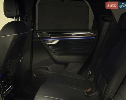 Серый Фольксваген Туарег, объемом двигателя 2.97 л и пробегом 39 тыс. км за 81500 $, фото 56 на Automoto.ua