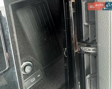 Серый Фольксваген Туарег, объемом двигателя 2.99 л и пробегом 11 тыс. км за 67500 $, фото 14 на Automoto.ua