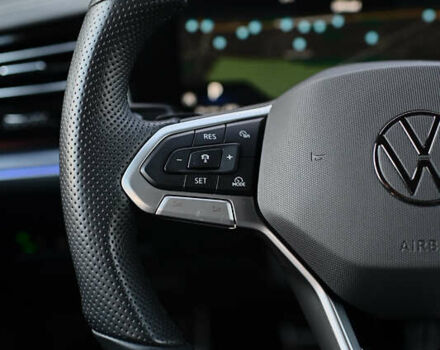 Серый Фольксваген Туарег, объемом двигателя 2.97 л и пробегом 32 тыс. км за 81000 $, фото 47 на Automoto.ua