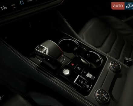 Сірий Фольксваген Туарег, об'ємом двигуна 2.97 л та пробігом 79 тис. км за 59900 $, фото 32 на Automoto.ua