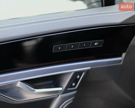 Серый Фольксваген Туарег, объемом двигателя 2.97 л и пробегом 32 тыс. км за 81000 $, фото 33 на Automoto.ua