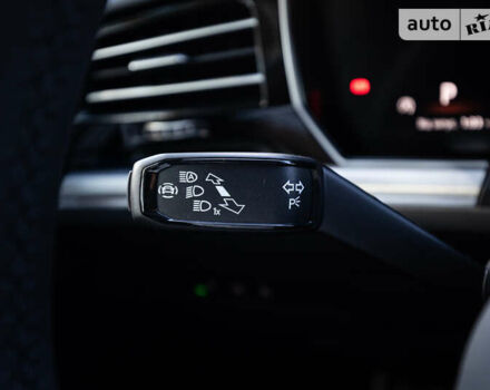 Серый Фольксваген Туарег, объемом двигателя 2.97 л и пробегом 29 тыс. км за 81450 $, фото 30 на Automoto.ua