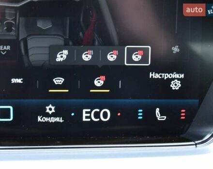 Сірий Фольксваген Туарег, об'ємом двигуна 2.97 л та пробігом 29 тис. км за 78000 $, фото 47 на Automoto.ua