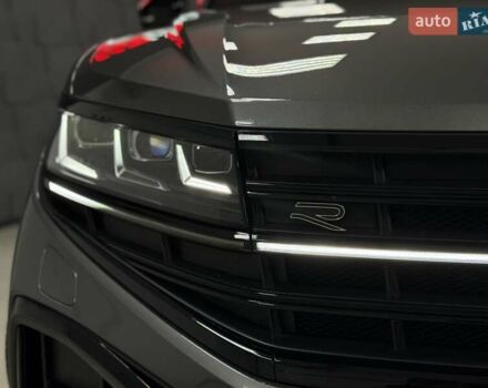 Серый Фольксваген Туарег, объемом двигателя 2.97 л и пробегом 39 тыс. км за 81500 $, фото 6 на Automoto.ua